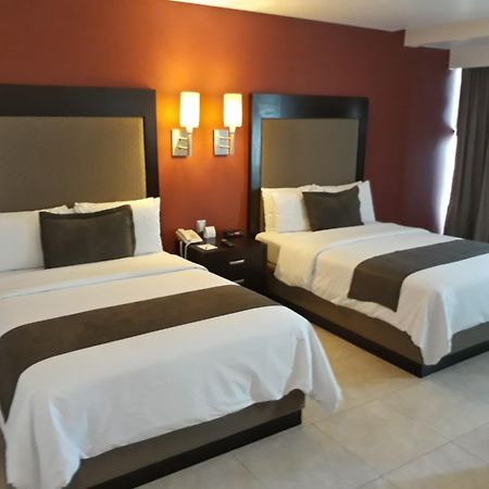 Hotel & Suites Pf Mexikóváros Kültér fotó