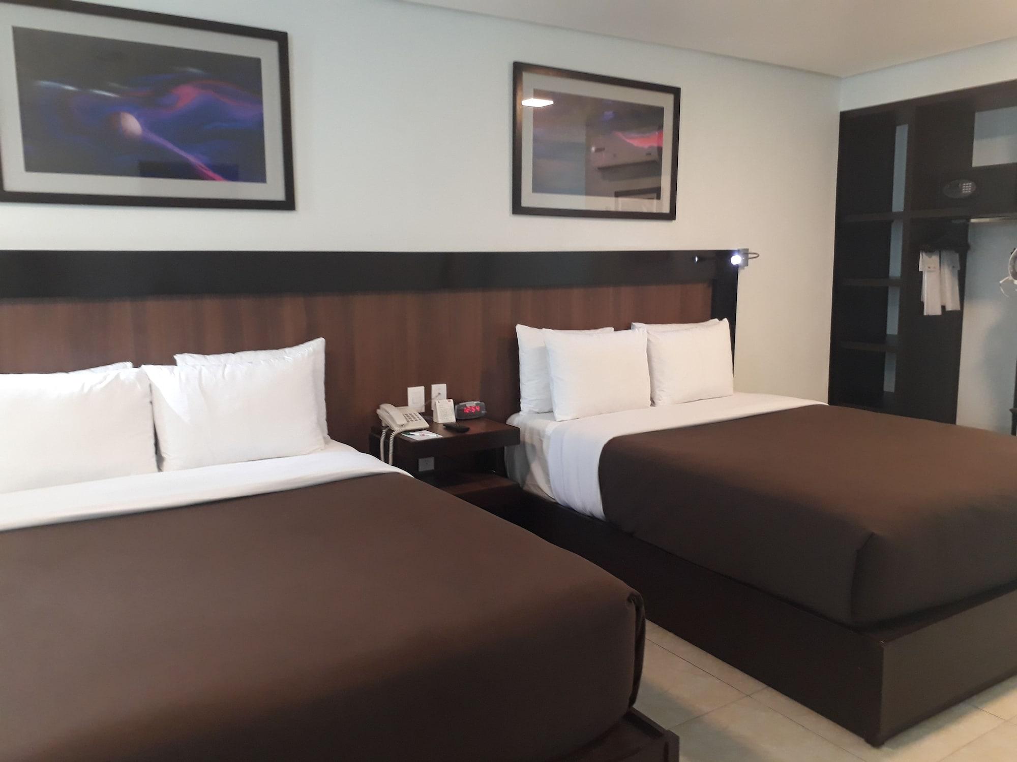 Hotel & Suites Pf Mexikóváros Kültér fotó