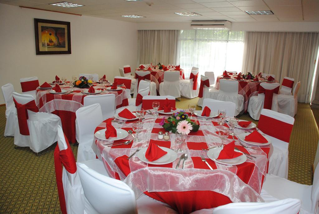 Hotel & Suites Pf Mexikóváros Kültér fotó